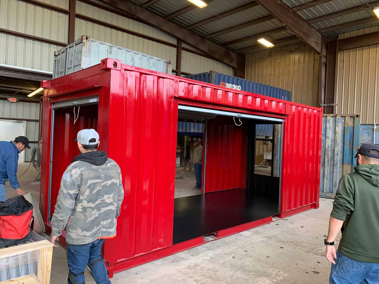 Red and black 20 FT mod for holding water pump